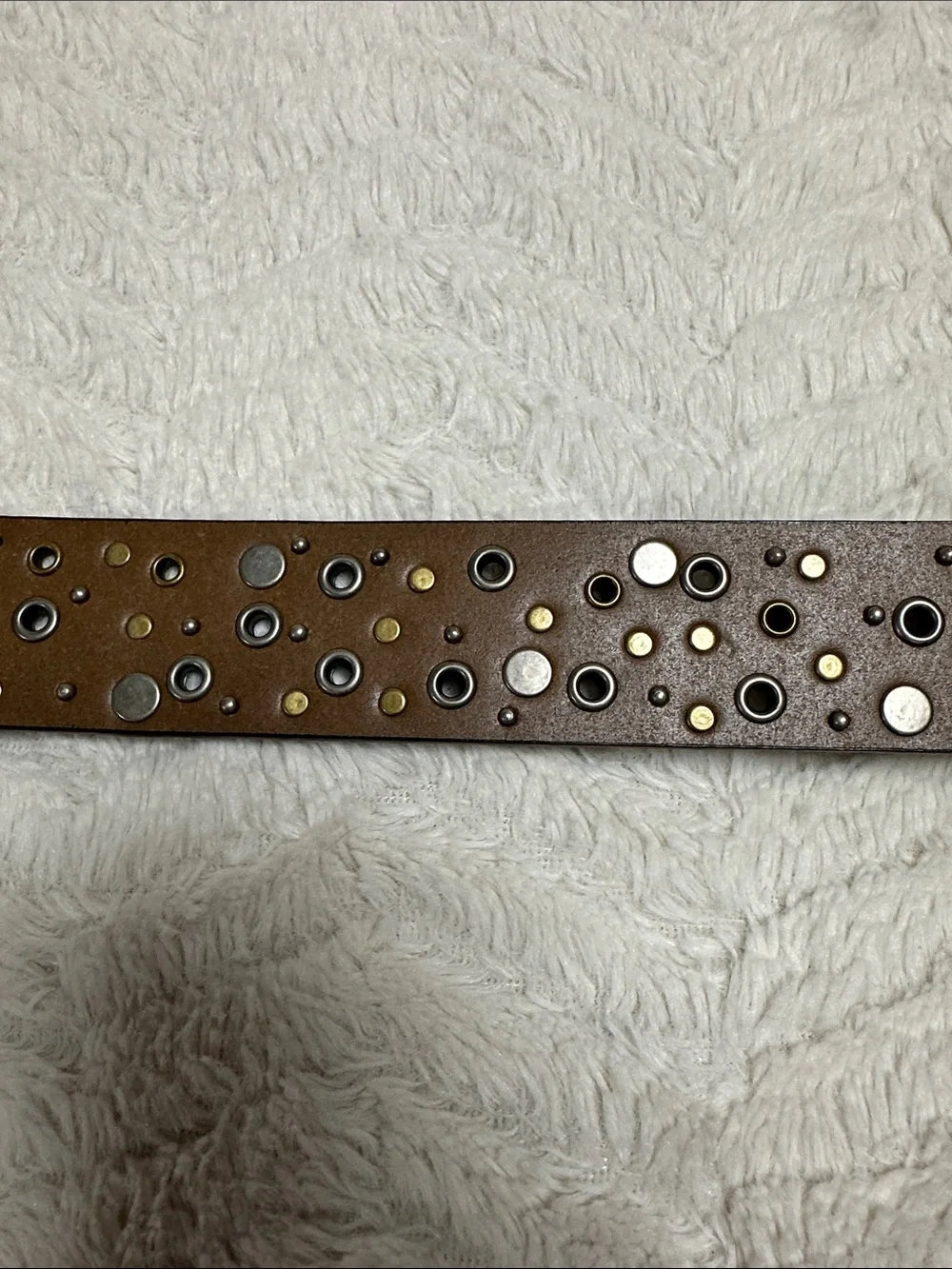 VINTAGE BOHO BROWN  100% % LEATHER BRASS STUDDED BELT XL